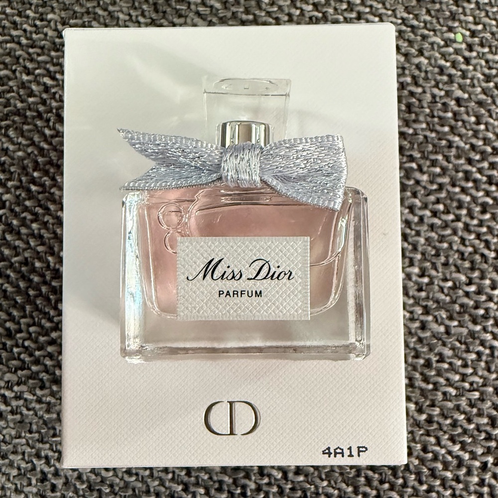 Dior Miss Dior Parfum New Release 5 ml 0.17 FL OZ Travel Size Miniature New - Picture 7 of 12